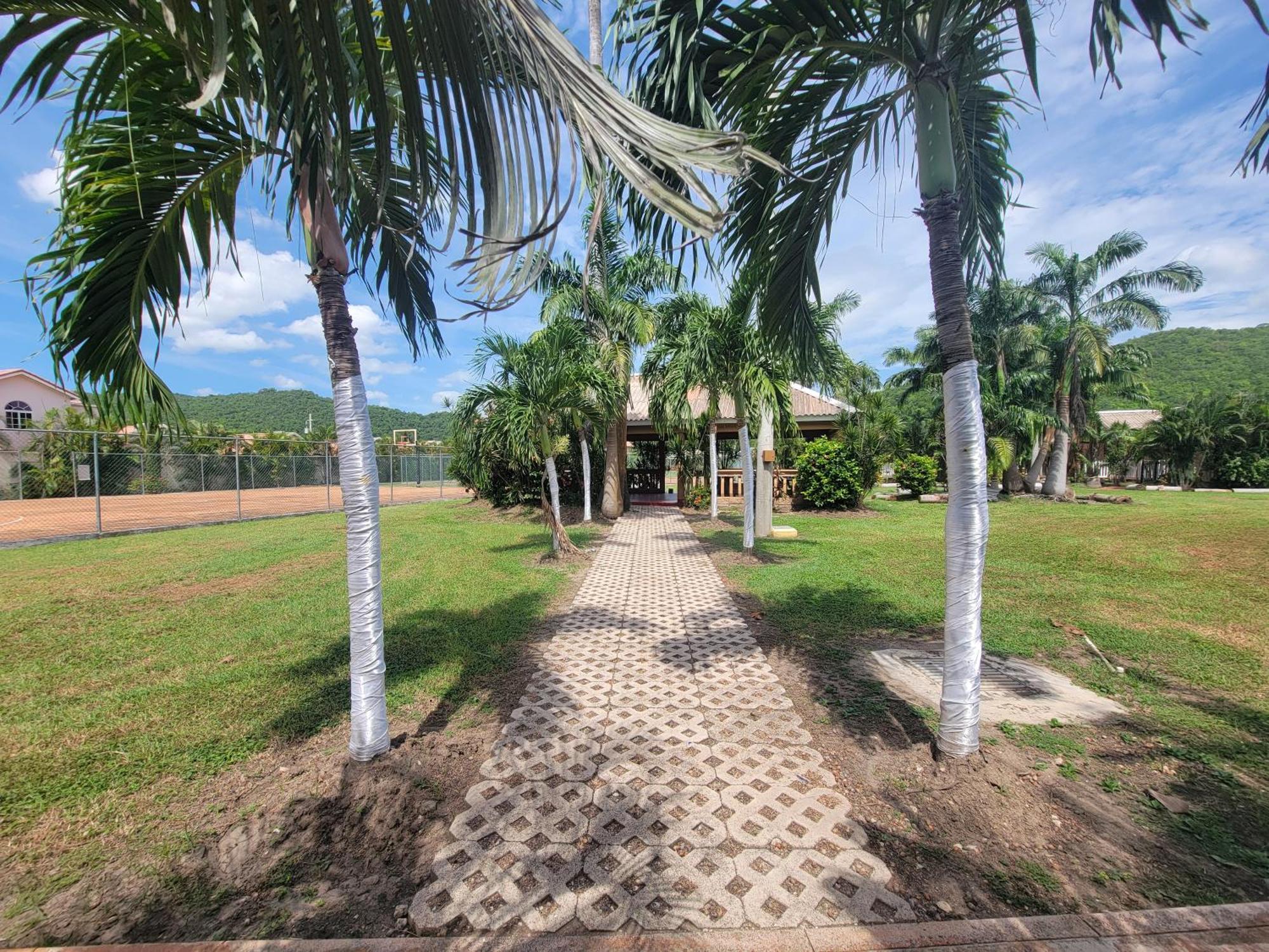 Comfortable Strategic Lodging Quarters Spanish Town Ngoại thất bức ảnh