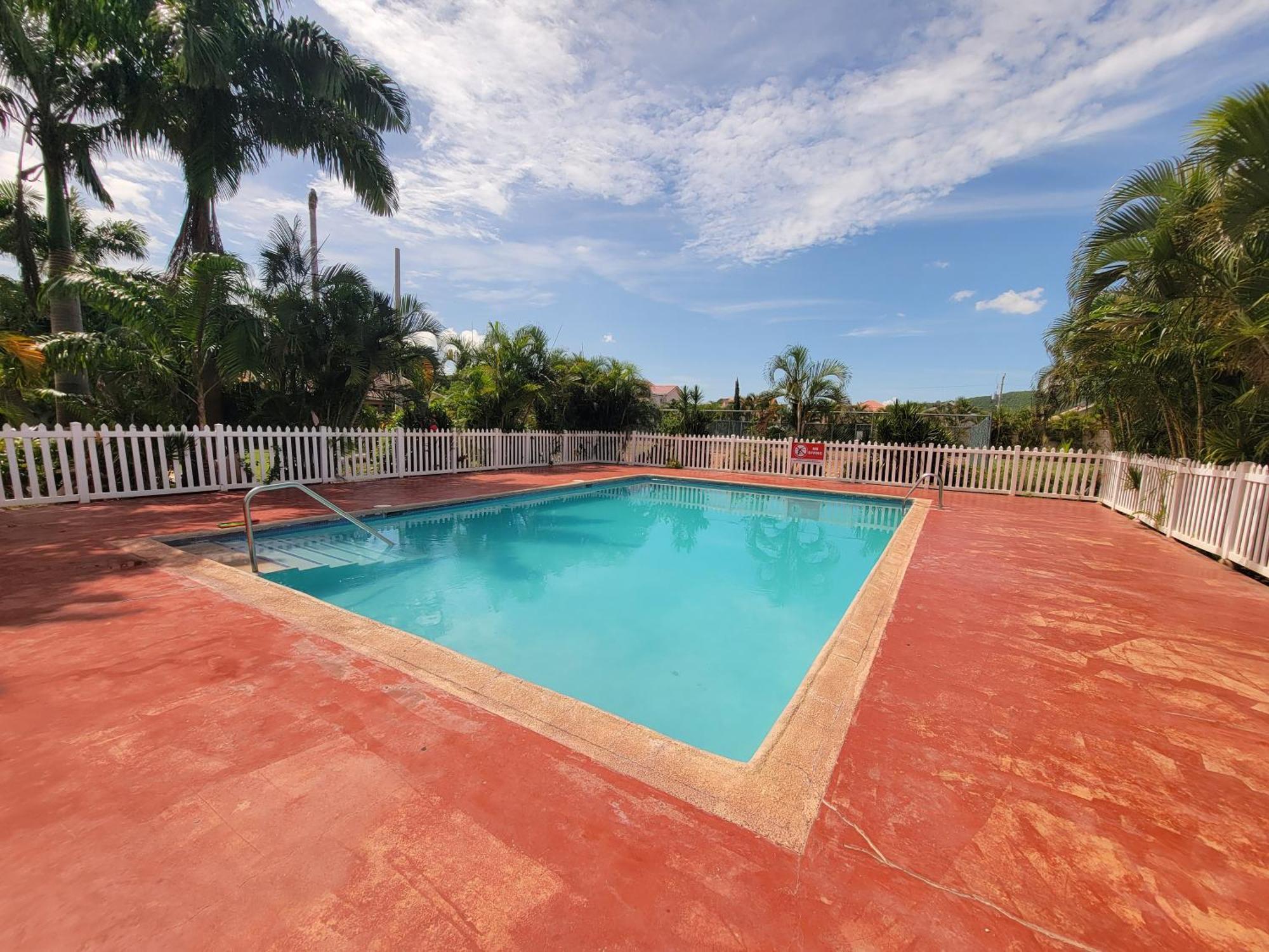 Comfortable Strategic Lodging Quarters Spanish Town Ngoại thất bức ảnh